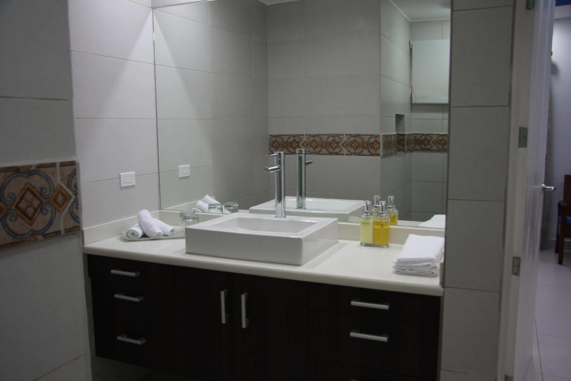 El Mirador Suites Managua Exteriör bild