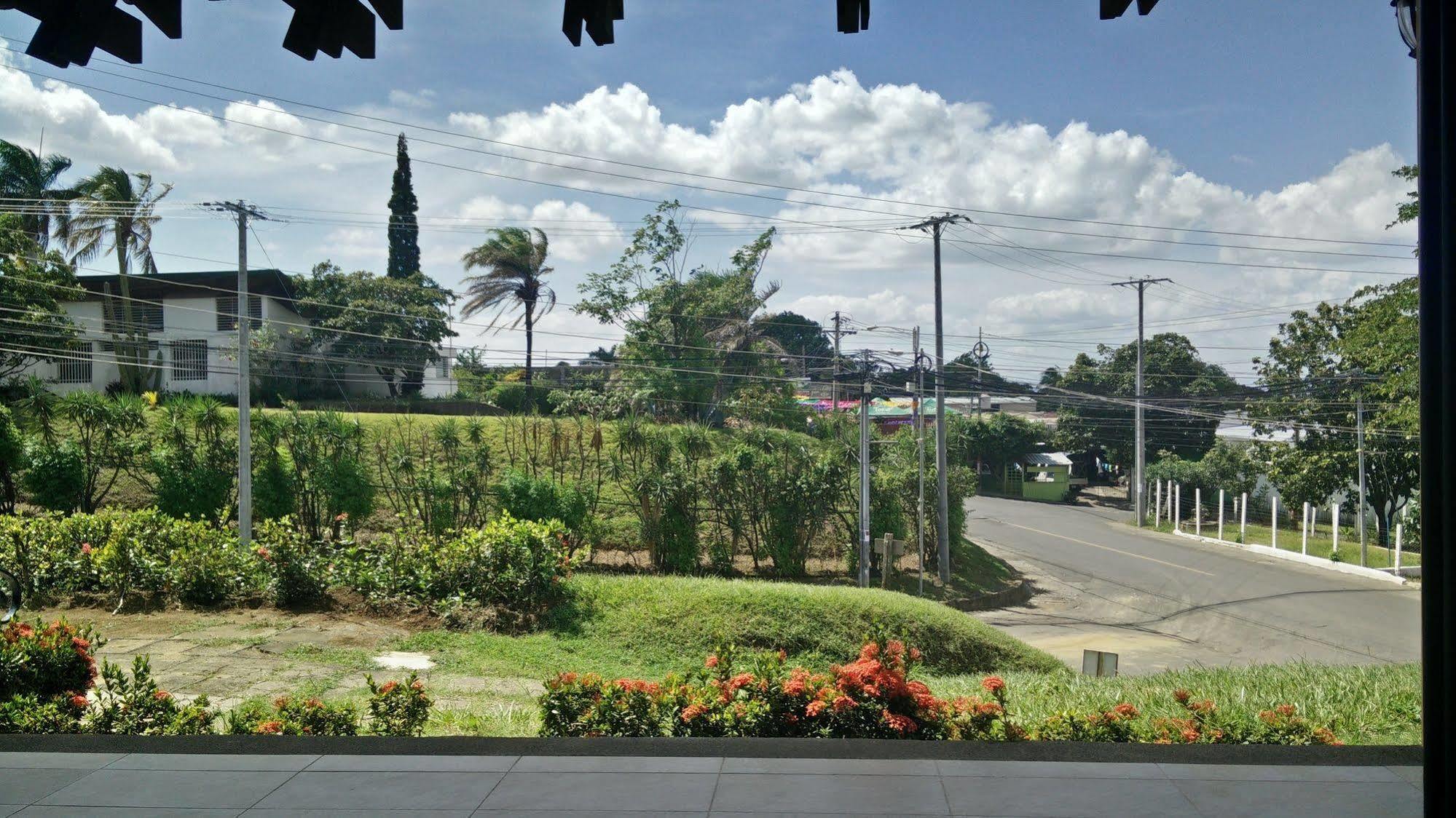 El Mirador Suites Managua Exteriör bild
